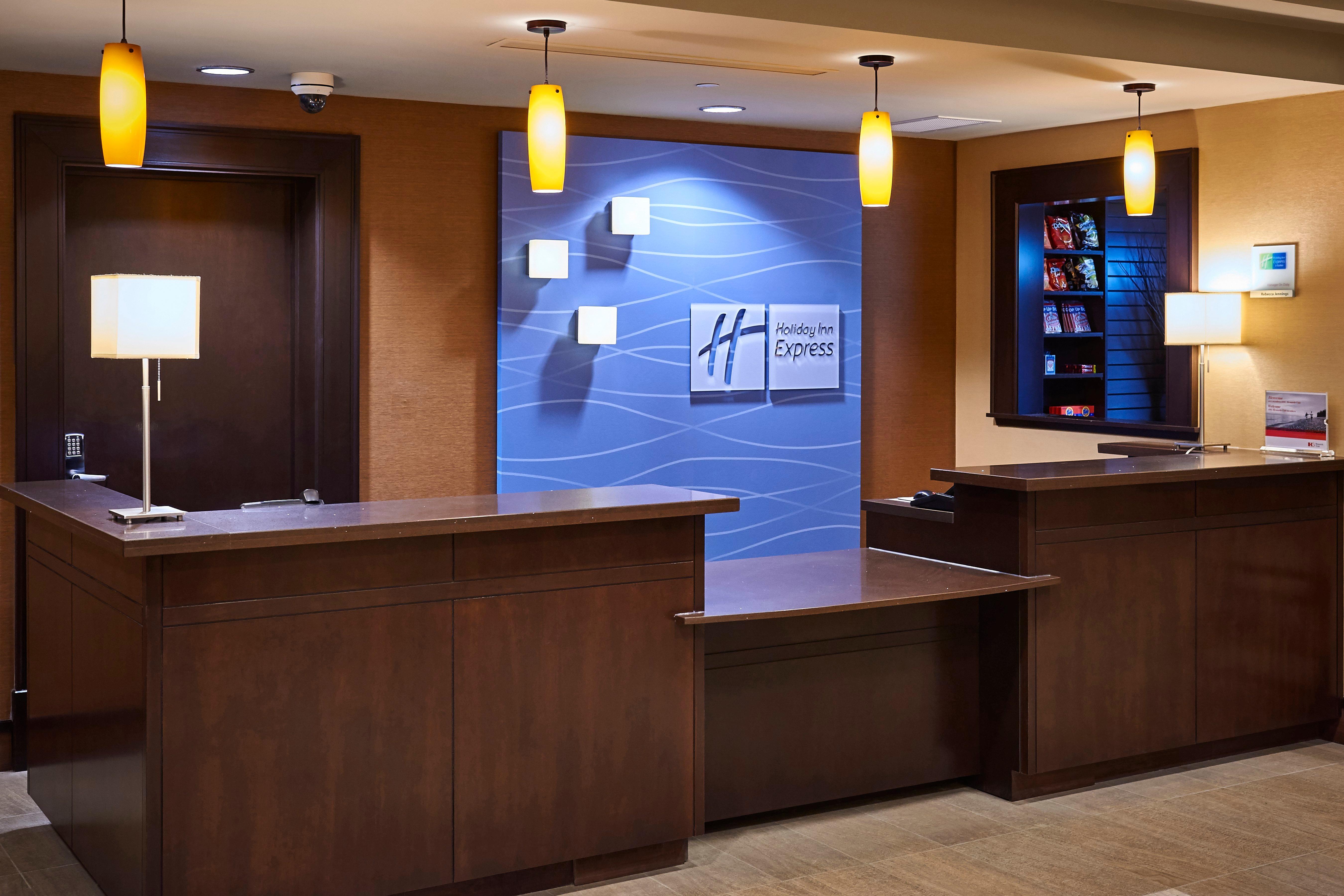 Holiday Inn Express And Suites Timmins By Ihg Bagian luar foto